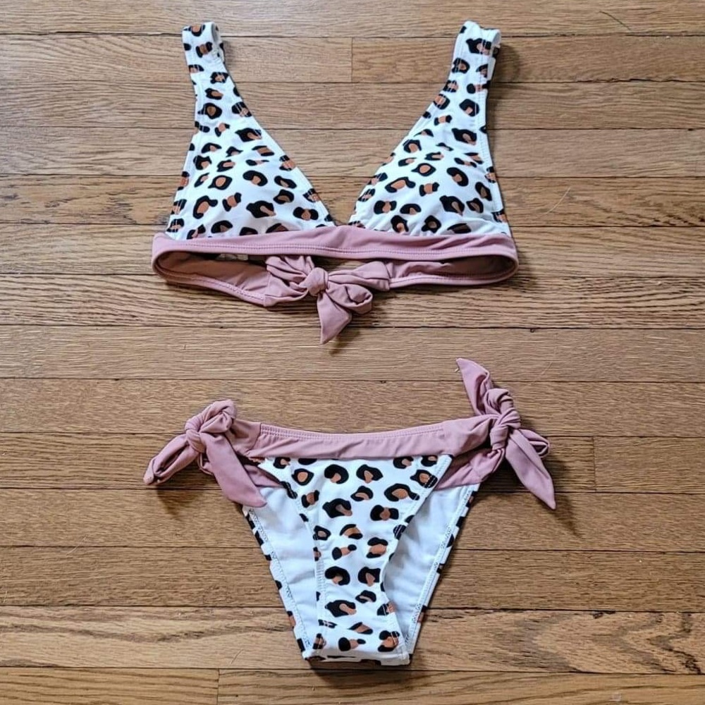 NWOT BODY TEMPTATION Woman’s Bikini